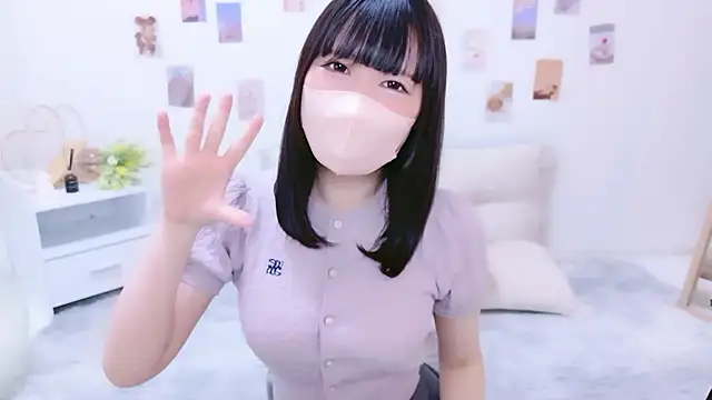 Snapshot of fumika_f chatting on 09.24.25 fumika f online show from 09.24.25