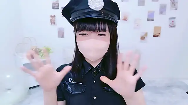 Snapshot of fumika_f chatting on 10.17.25 fumika f online show from 10.17.25