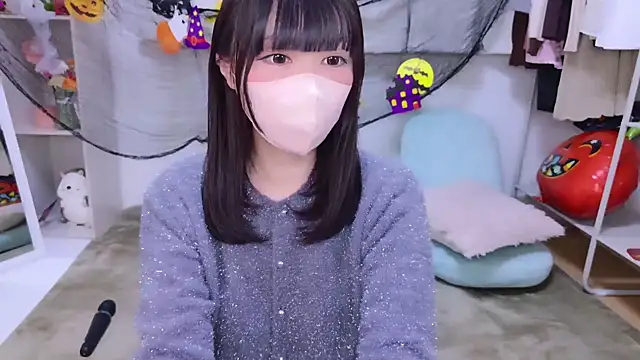 Snapshot of fumika_f chatting on 11.02.25 fumika f online show from 11.02.25