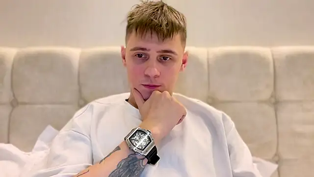 Tyler Garner online show from 09.08.25