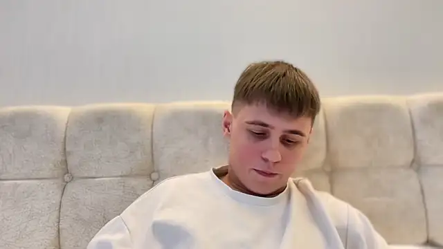 Tyler Garner online show from 09.12.25