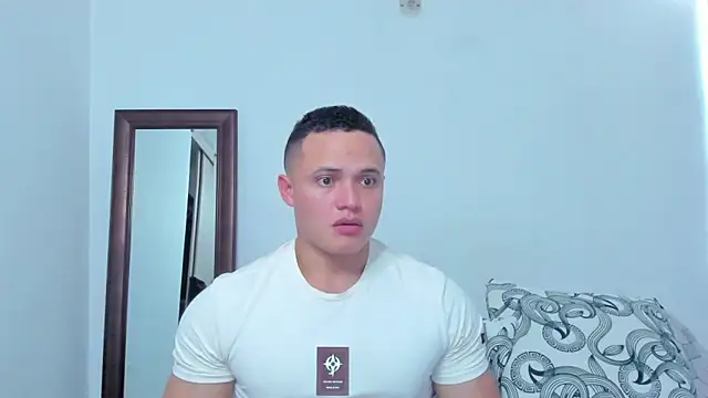 KingLevi01 online show from 02.19.26