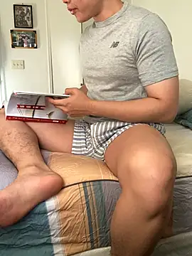 Pikachu19yo online show from 11.02.25