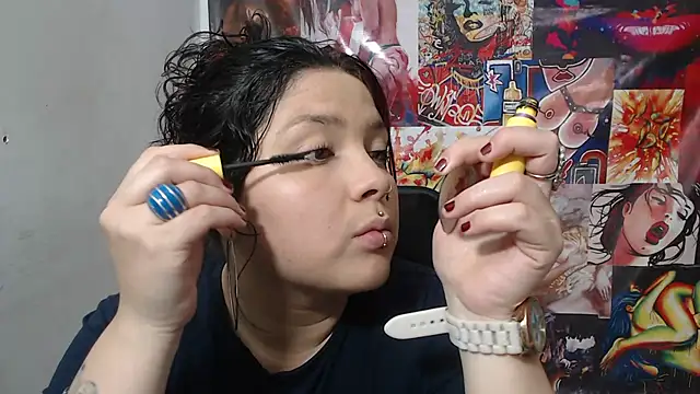 Curvy-Queen online show from 10.14.25