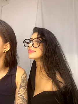 Sweet and Rous0 online show from 10.27.25