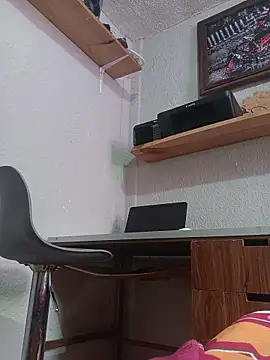 Snapshot of G_RICO chatting on 11.07.25 G RICO online show from 11.07.25