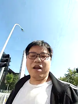 Snapshot of _KaiXin_ chatting on 10.14.25  KaiXin  online show from 10.14.25