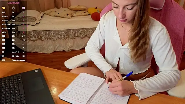 Naughty Bunny  online show from 10.30.25