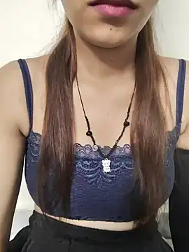 Snapshot of Cute_Jasmin_ chatting on 10.04.25 Cute Jasmin  online show from 10.04.25