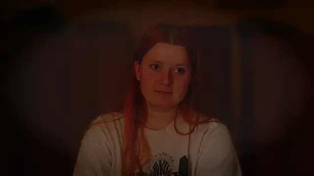 kanie kollier online show from 09.09.25