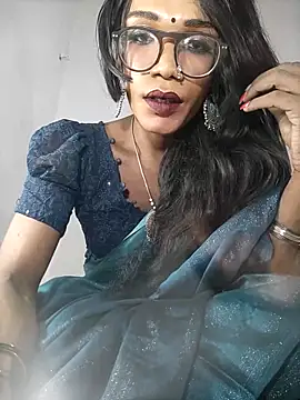 Winterbunny95 online show from 10.06.25