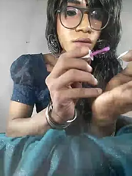 Winterbunny95 online show from 10.09.25