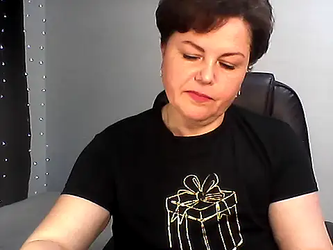 EllaLove2277 online show from 01.05.26