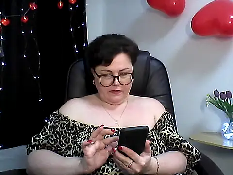 EllaLove2277 online show from 02.12.26