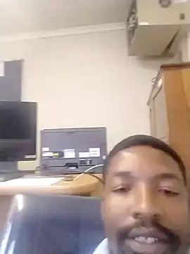 TopssyKreet online show from 11.05.25