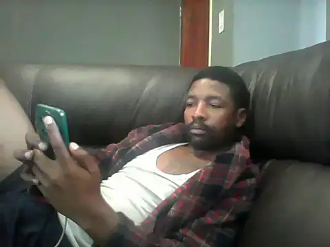 TopssyKreet online show from 11.08.25