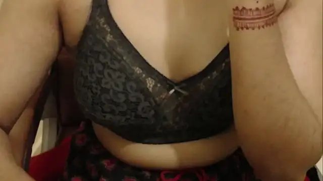 erotic indiancam online show from 12.23.25