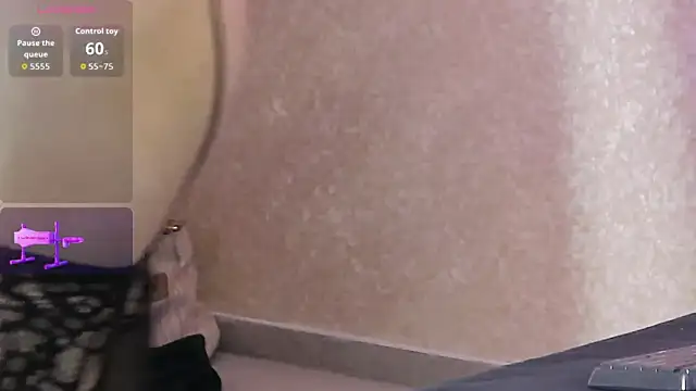 Snapshot of RubbiDark chatting on 10.23.25 RubbiDark online show from 10.23.25