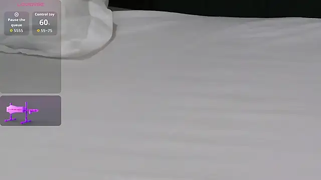 Snapshot of RubbiDark chatting on 10.28.25 RubbiDark online show from 10.28.25