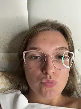 Bellatrisssaa online show from 09.16.25