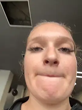 Bellatrisssaa online show from 09.29.25