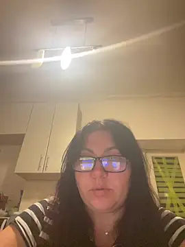 Snapshot of Vilvet777 chatting on 09.29.25 Vilvet777 online show from 09.29.25