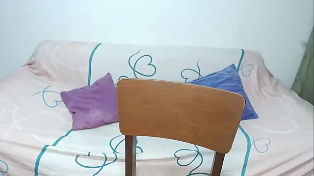 Snapshot of MoonScarlett chatting on 10.07.25 MoonScarlett online show from 10.07.25