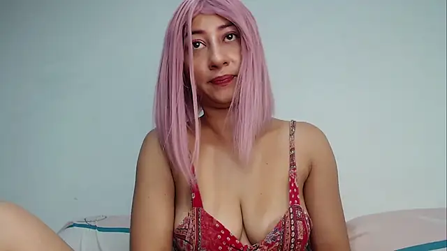 Snapshot of MoonScarlett chatting on 10.17.25 MoonScarlett online show from 10.17.25