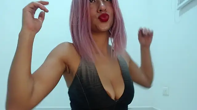 Snapshot of MoonScarlett chatting on 05.02.26 MoonScarlett online show from 05.02.26