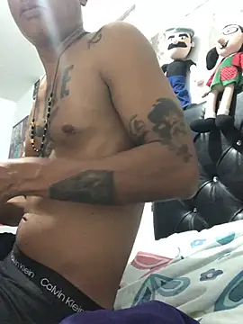 elpeluchenegroxxx3 online show from 02.27.26