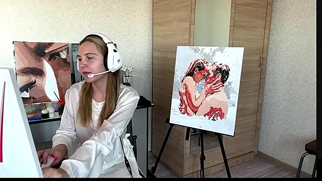 Snapshot of Myrira_Light chatting on 09.15.25 Myrira Light online show from 09.15.25