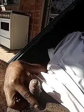 joreldella online show from 10.04.25