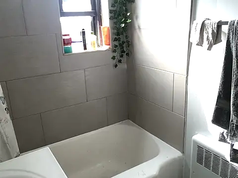 littyleesh1 online show from 12.03.25