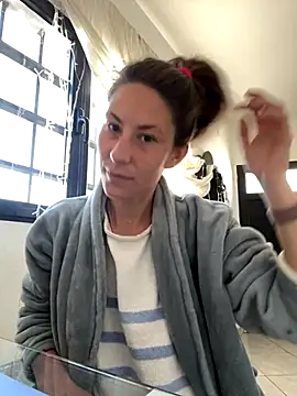 misspiecitos online show from 09.12.25