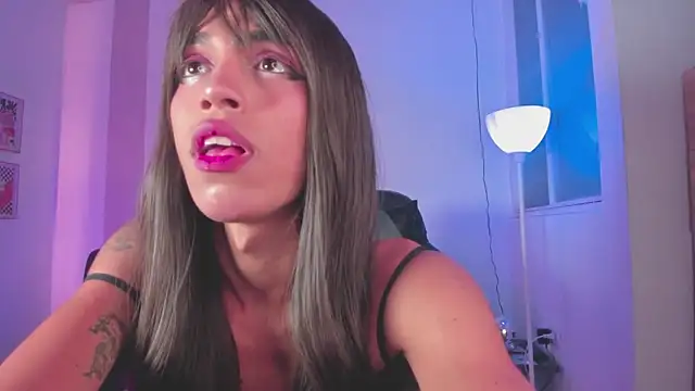 Nikkita Dragon online show from 09.17.25