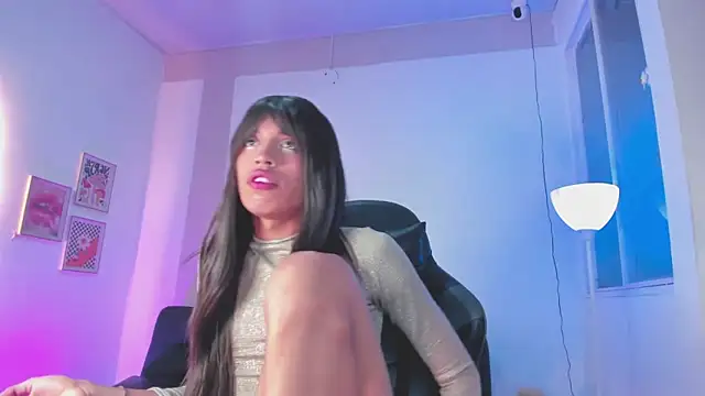 Nikkita Dragon online show from 09.20.25