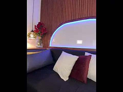 B Wild online show from 03.13.26