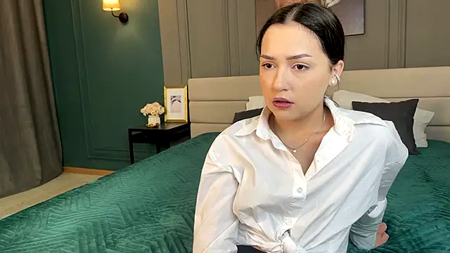 Snapshot of _AleXSandra_ chatting on 09.12.25 AleXSandra online show from 09.12.25