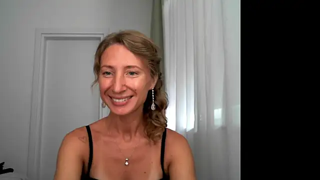 Snapshot of Paevoa chatting on 10.05.25 Paevoa online show from 10.05.25