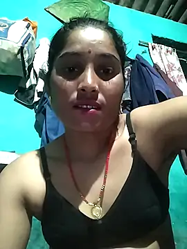 Snapshot of Hot_cupal chatting on 09.22.25 Hot cupal online show from 09.22.25