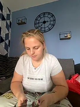 Dolliejayxx online show from 10.23.25