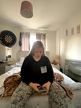 Dolliejayxx online show from 10.29.25