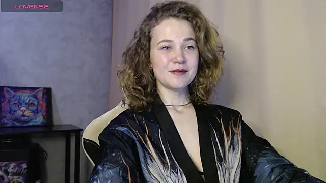 Snapshot of harpermoss chatting on 09.25.25 harpermoss online show from 09.25.25