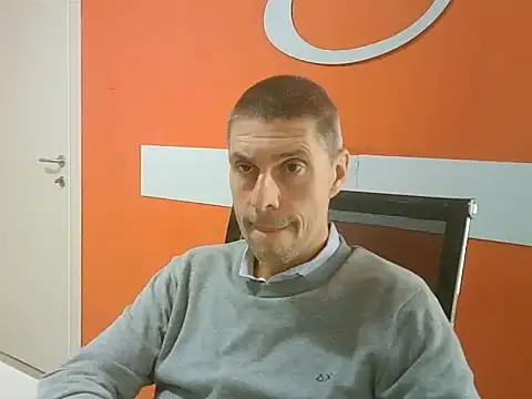 Snapshot of max79ve31 chatting on 09.30.25 max79ve31 online show from 09.30.25