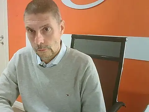 Snapshot of max79ve31 chatting on 10.08.25 max79ve31 online show from 10.08.25