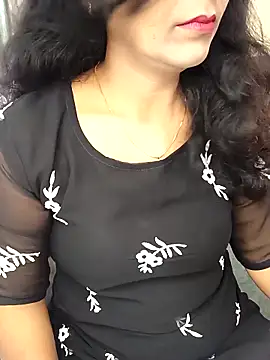 Snapshot of Marathi_rani2 chatting on 10.04.25 Marathi rani2 online show from 10.04.25