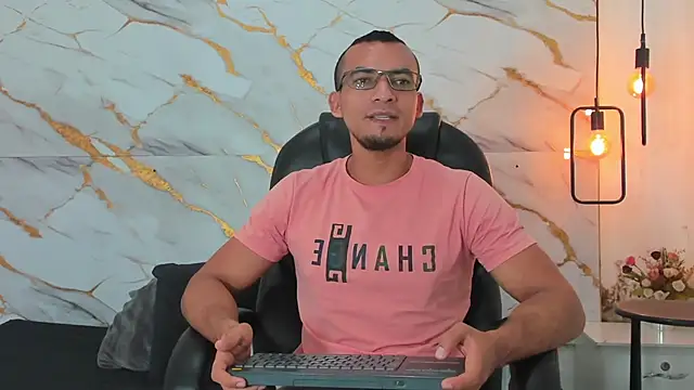 johan miller0 online show from 09.20.25