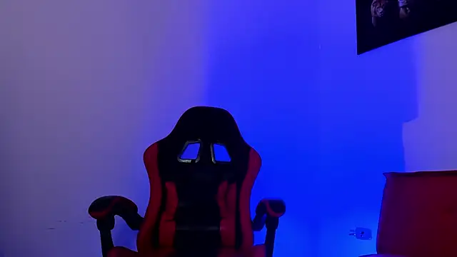 PeytonBox online show from 10.17.25