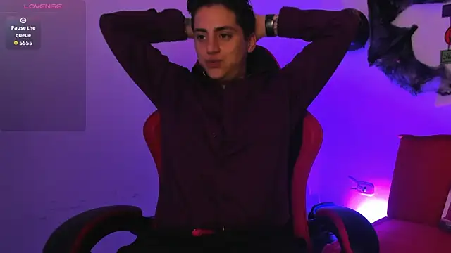 PeytonBox online show from 10.25.25