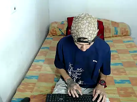 Snapshot of Arnold_hot chatting on 09.12.25 Arnold hot online show from 09.12.25